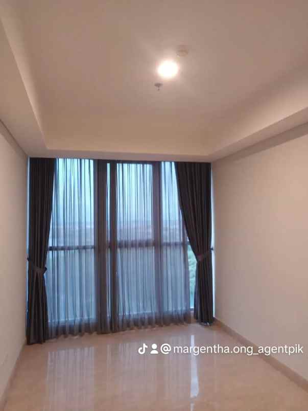 apartemen gold coast pik tower bahama sea view