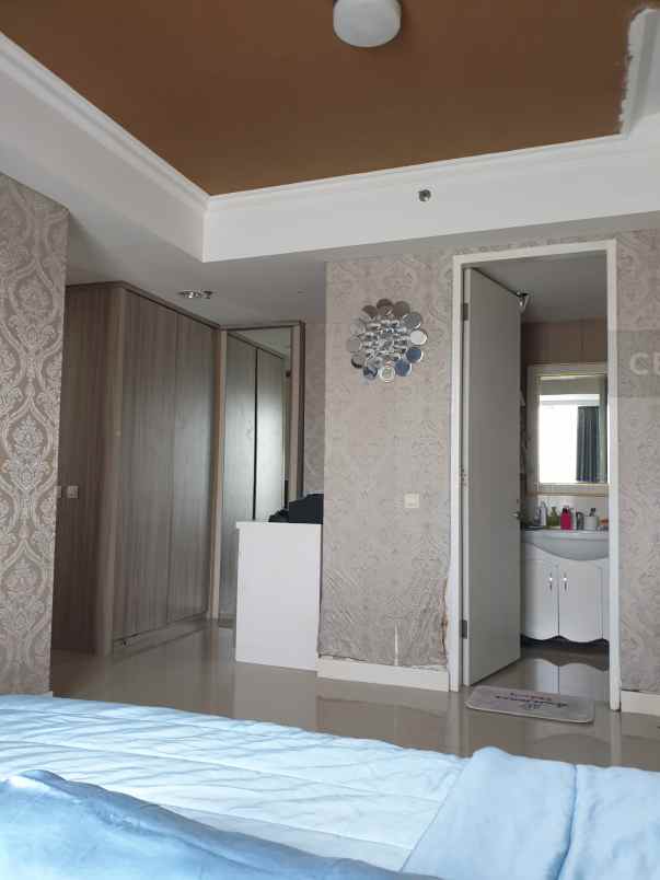 apartment kemang village lippo mall private lift