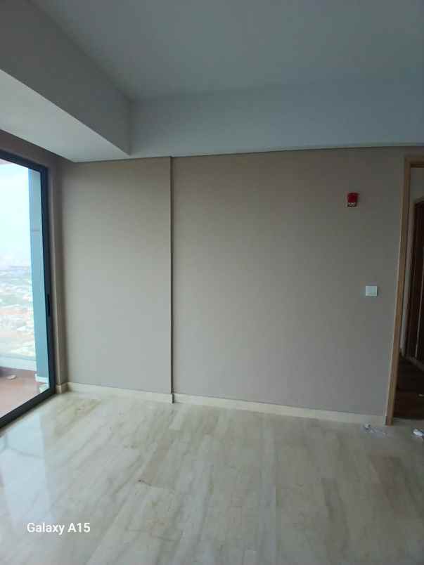 dijual apartemen holland village