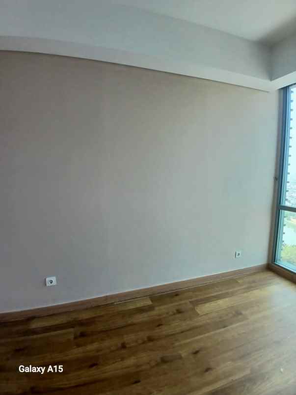 dijual apartemen holland village