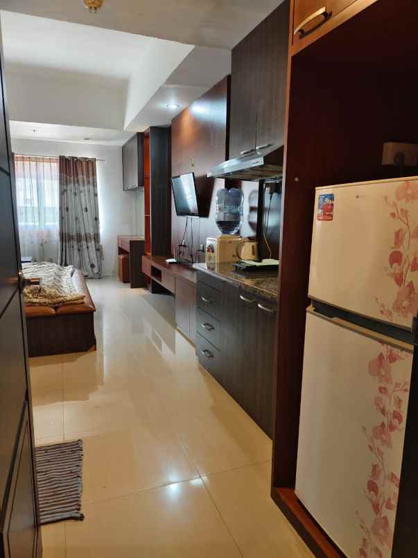 dijual apartemen nagoya mansion