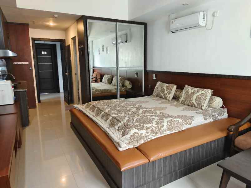 dijual apartemen nagoya mansion