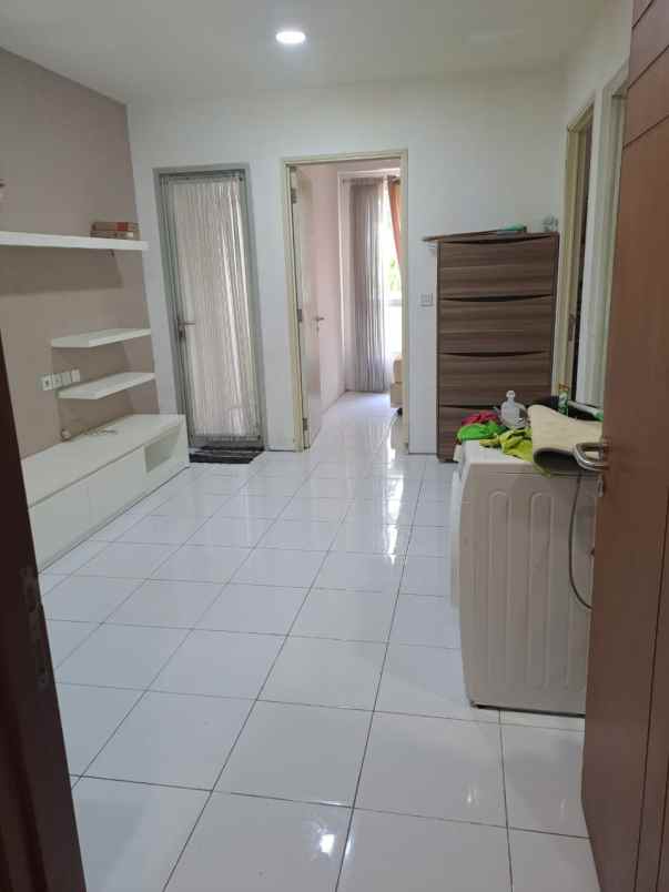 dijual apartemen pakuwon city