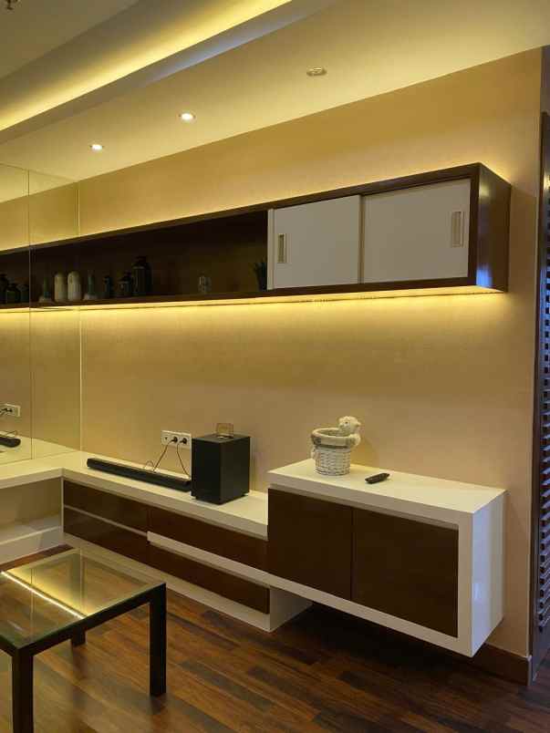 dijual apartemen sentul city