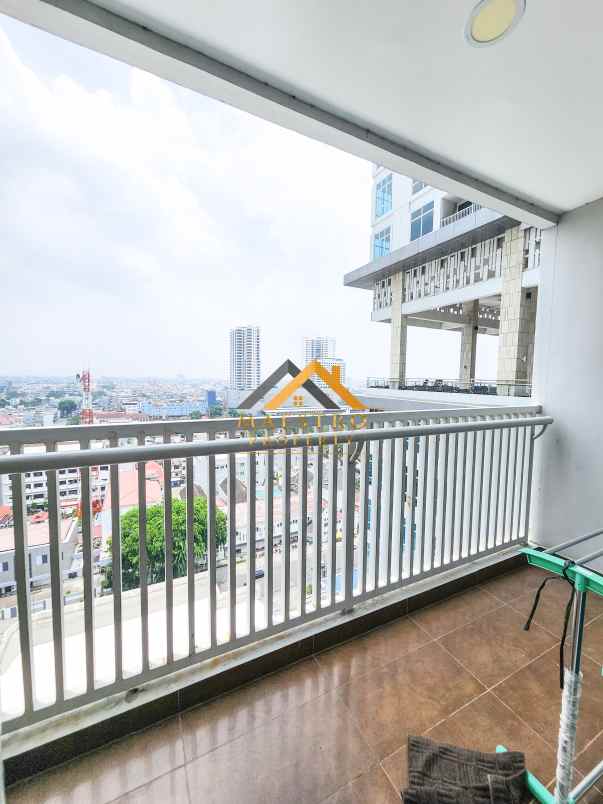 dijual apartemen the reiz condo jalan