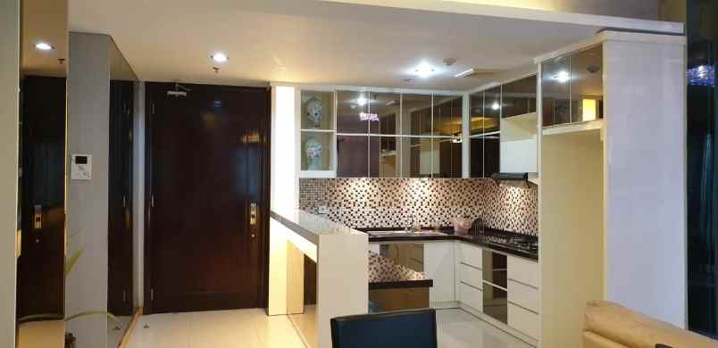 dijual apartemen waterplace pakuwon indah