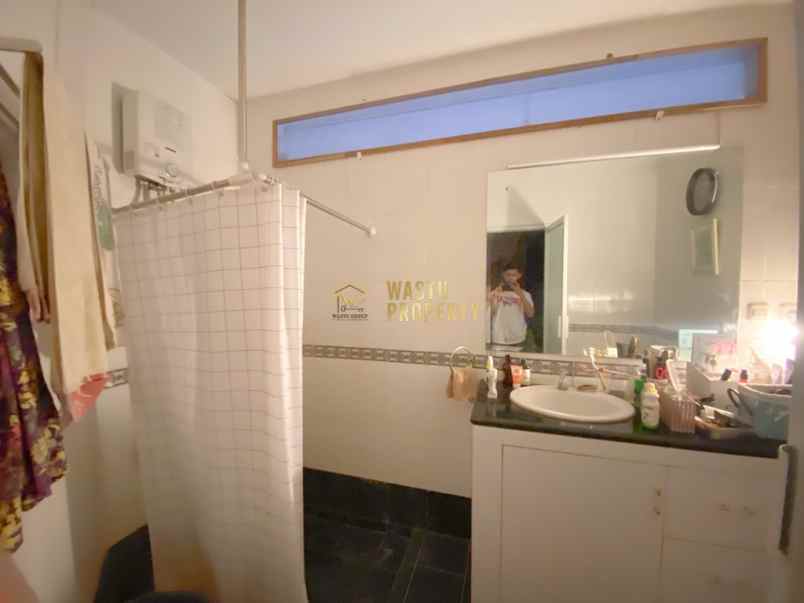 dijual cepat kost aktif dan rumah induk di ngaglik