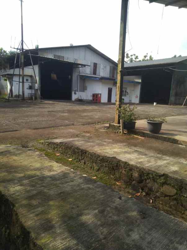 dijual cepat tanah rumah gudang dan kebun di bekasi