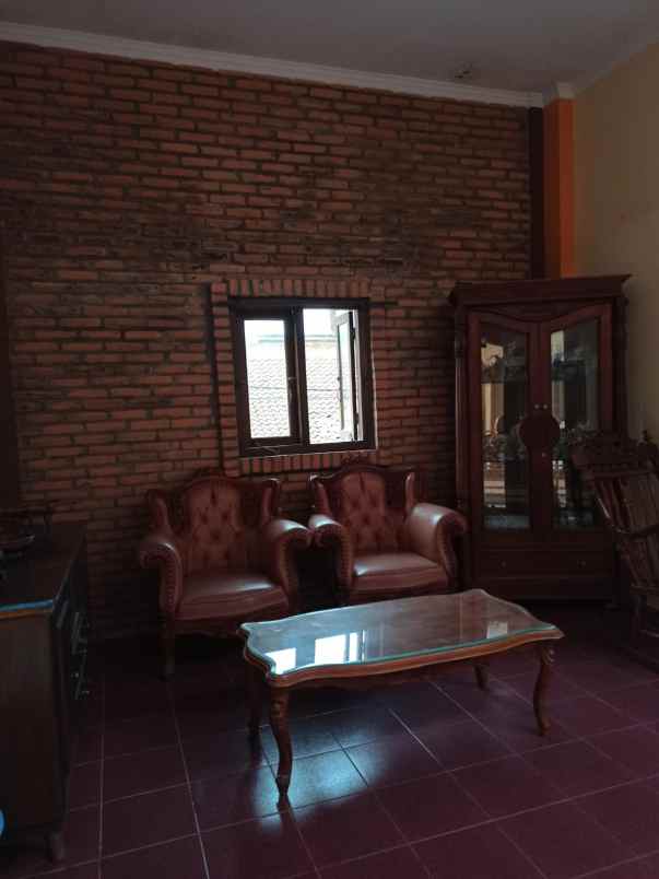 dijual kost depok concatur