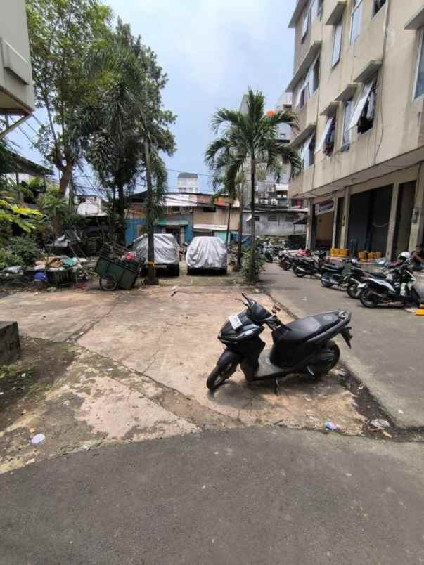dijual kost jalan pembangunan i petojo