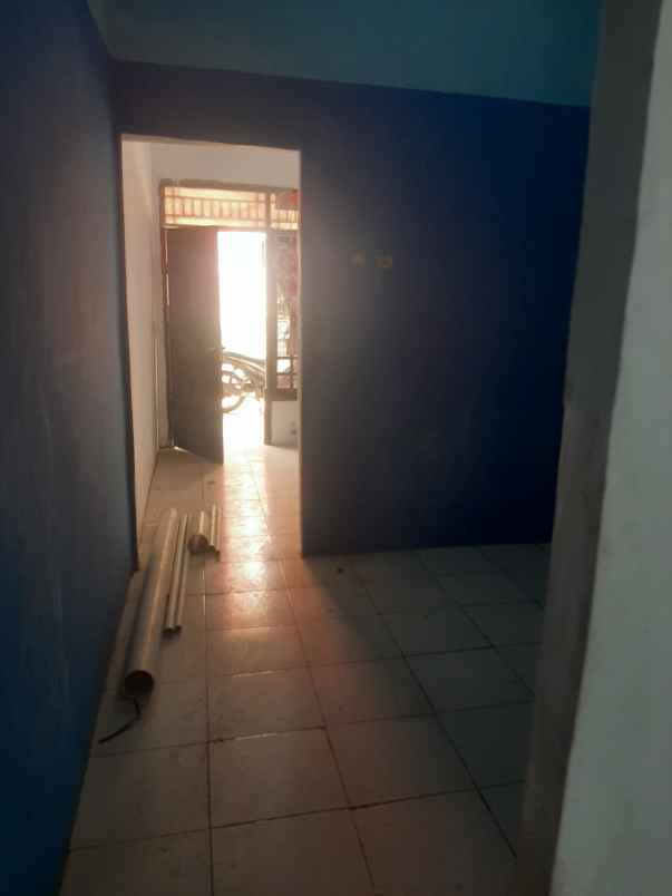 dijual kost jl komp ddn desa no 19