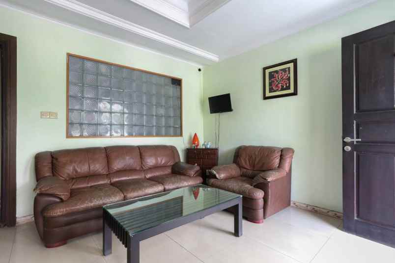 dijual kost jl waterpark boulevard