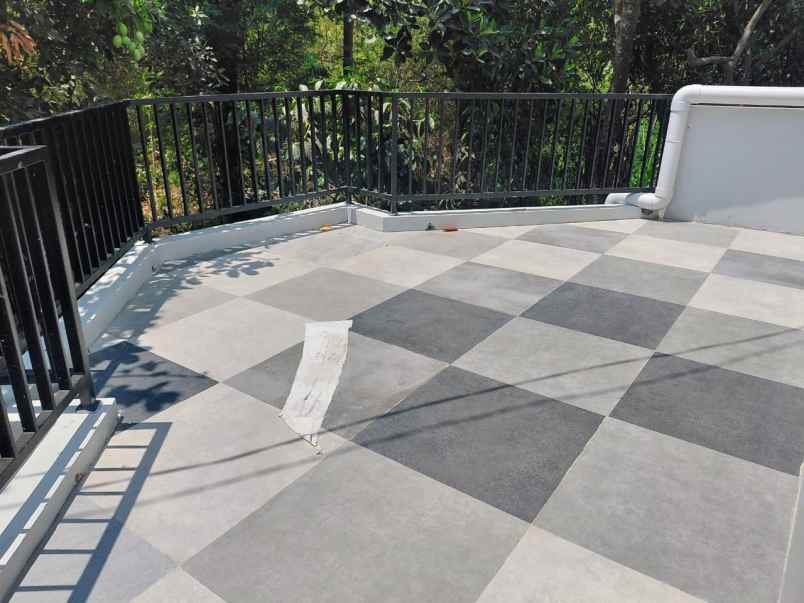 dijual kost plemburan
