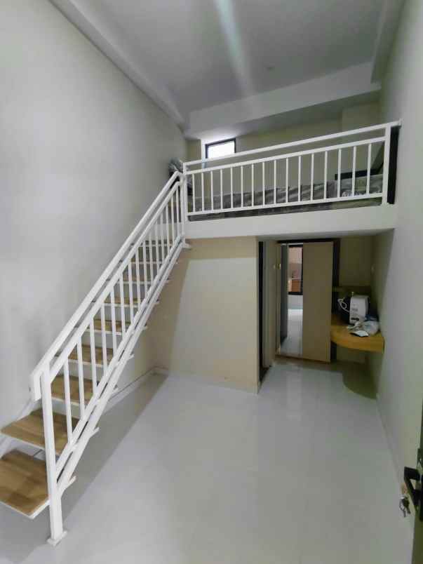 dijual kost plemburan