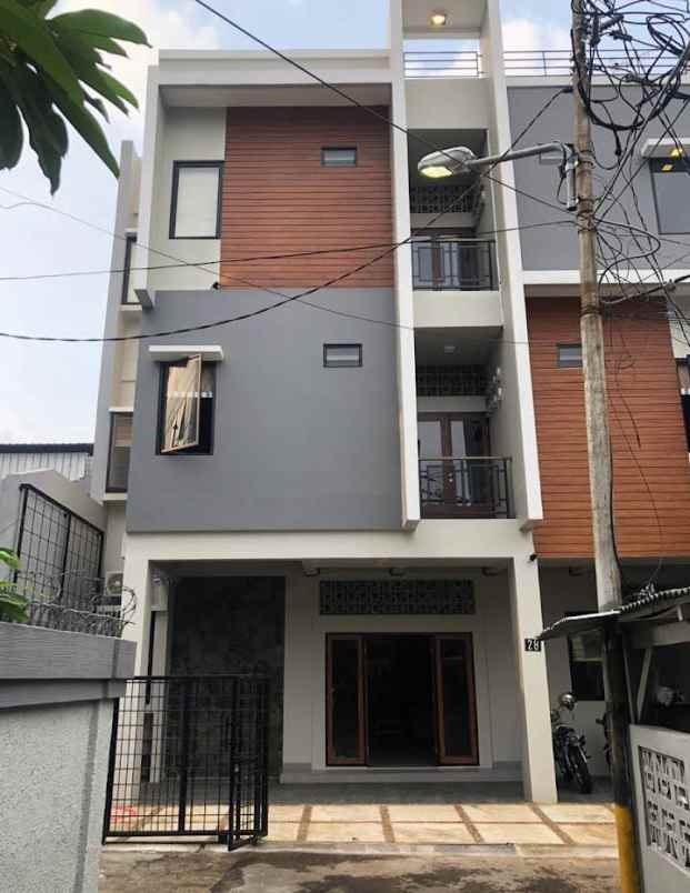 dijual kost tebet timur jakarta selatan