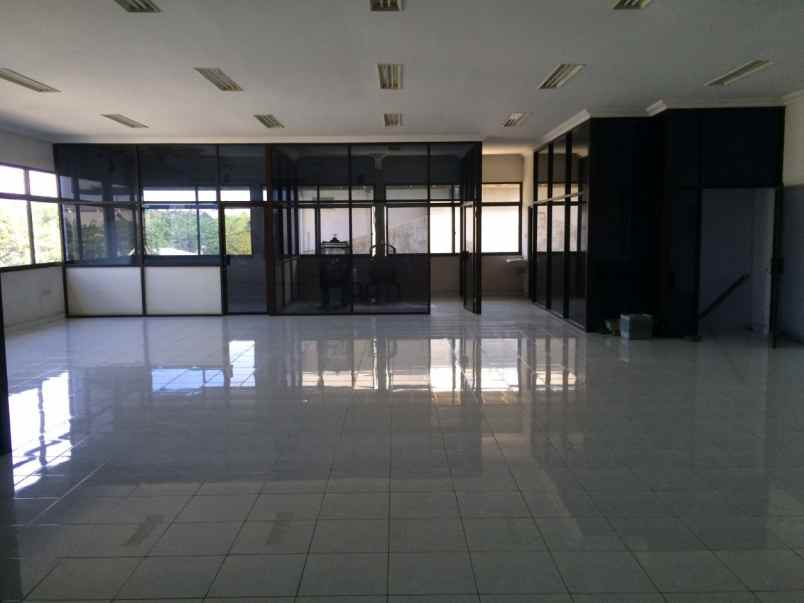 dijual ruko gudang kantor jalan margomulyo permai