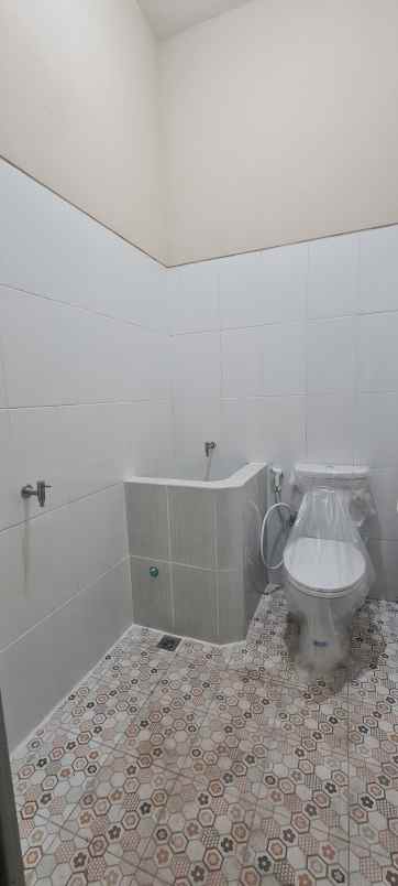 dijual ruko gudang kantor jln kolonel sugiono