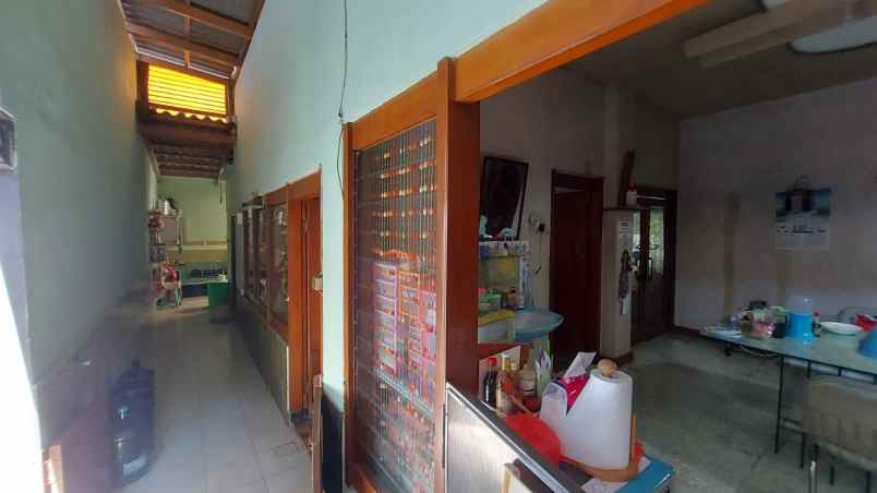 dijual rumah 2 lantai di lebak jaya surabaya