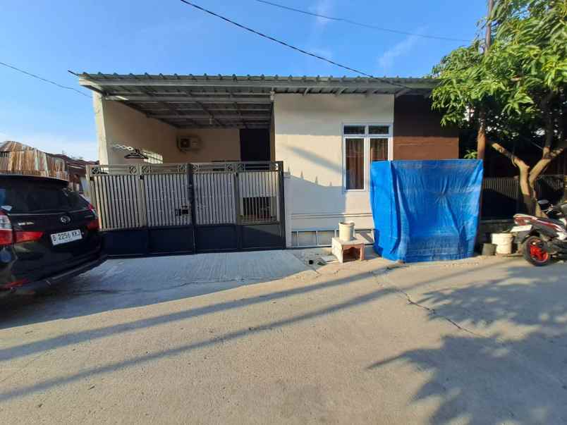 dijual rumah agus salim bekasi jaya