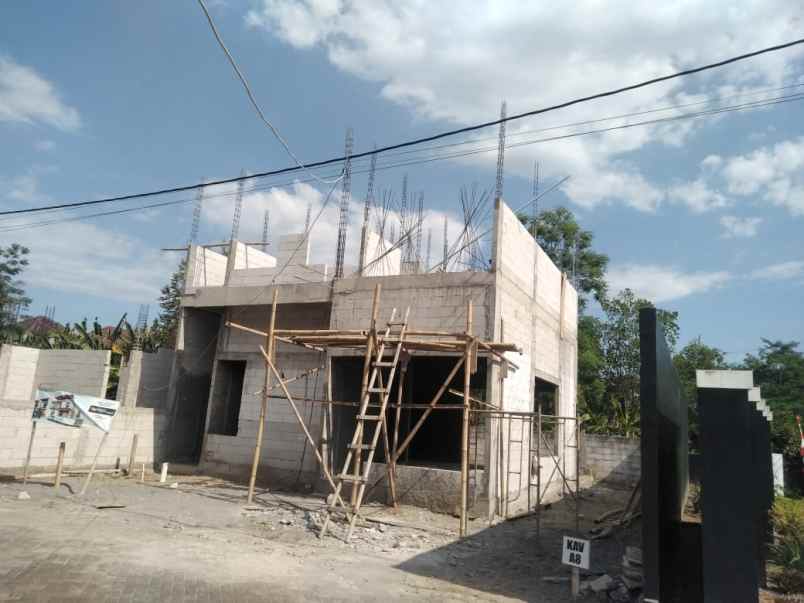 dijual rumah ahnaf regency jl banjeng