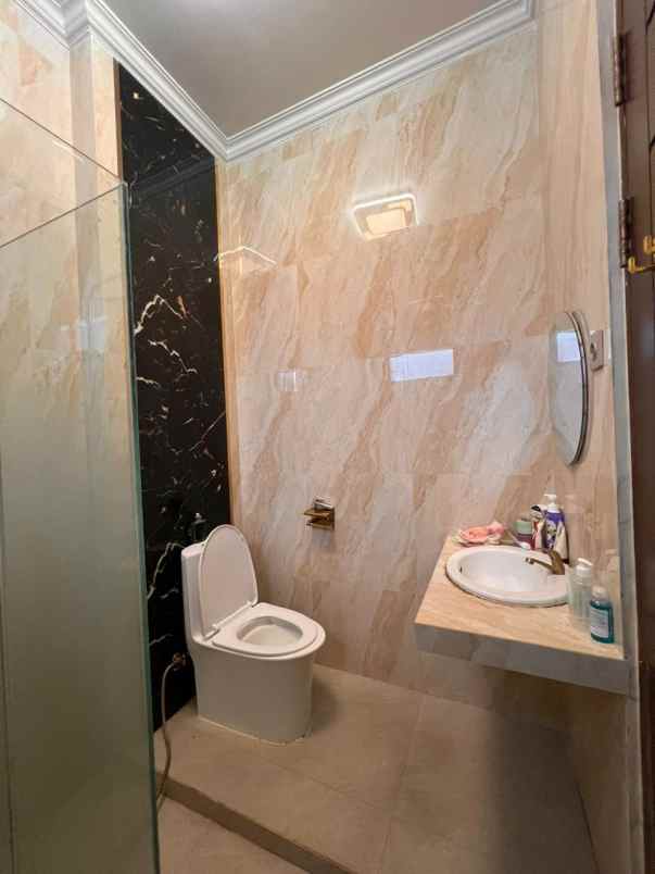 dijual rumah ancol ciateul regol