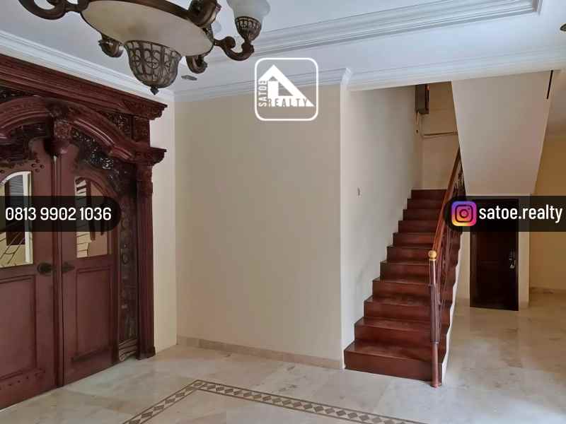 dijual rumah area kramat pela kebayoran