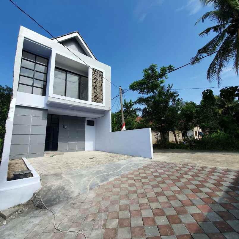 dijual rumah argomulyo kec sedayu