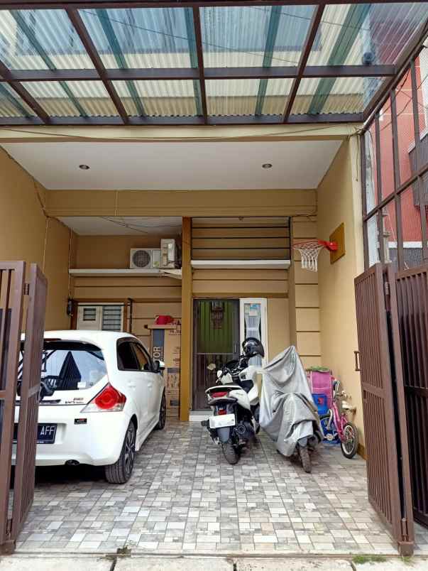 dijual rumah astanaanyar