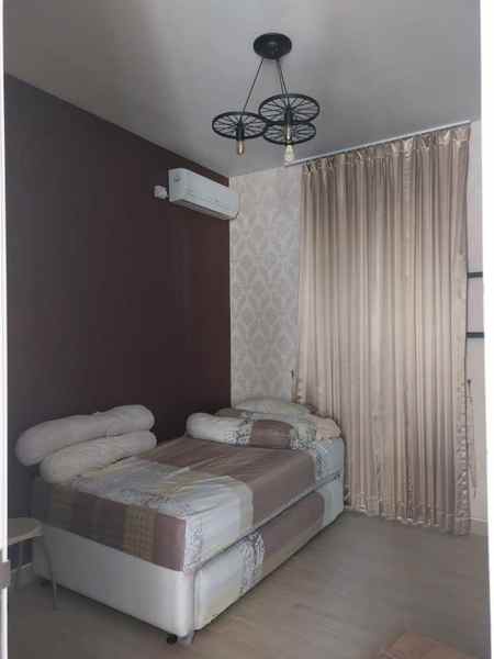 dijual rumah astoria park