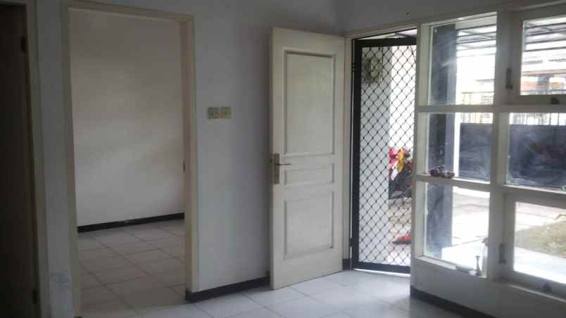 dijual rumah babat jerawat