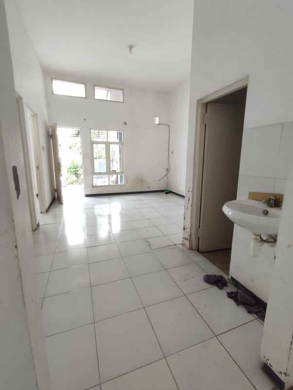 dijual rumah babat jerawat