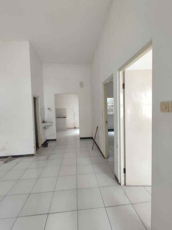 dijual rumah babat jerawat