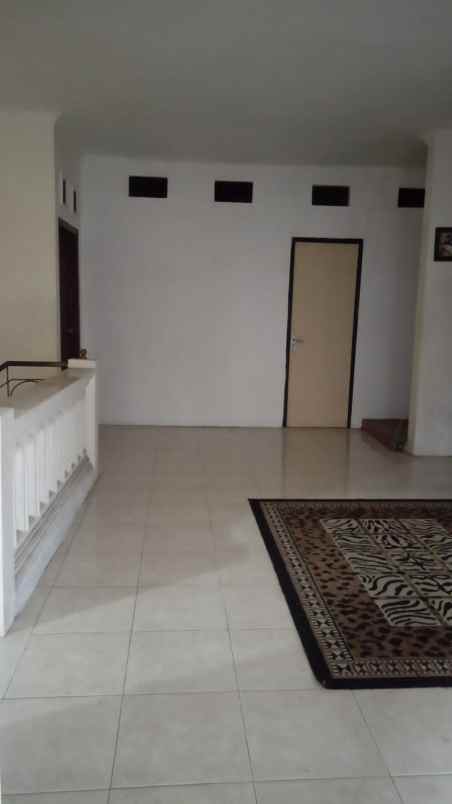 dijual rumah bandulan