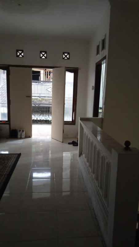 dijual rumah bandulan