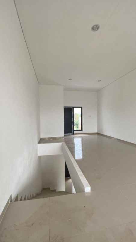 dijual rumah bantargebang