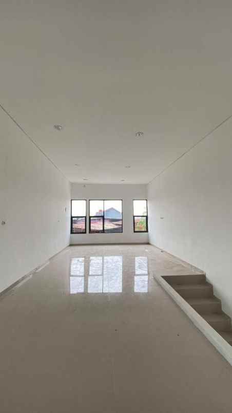 dijual rumah bantargebang