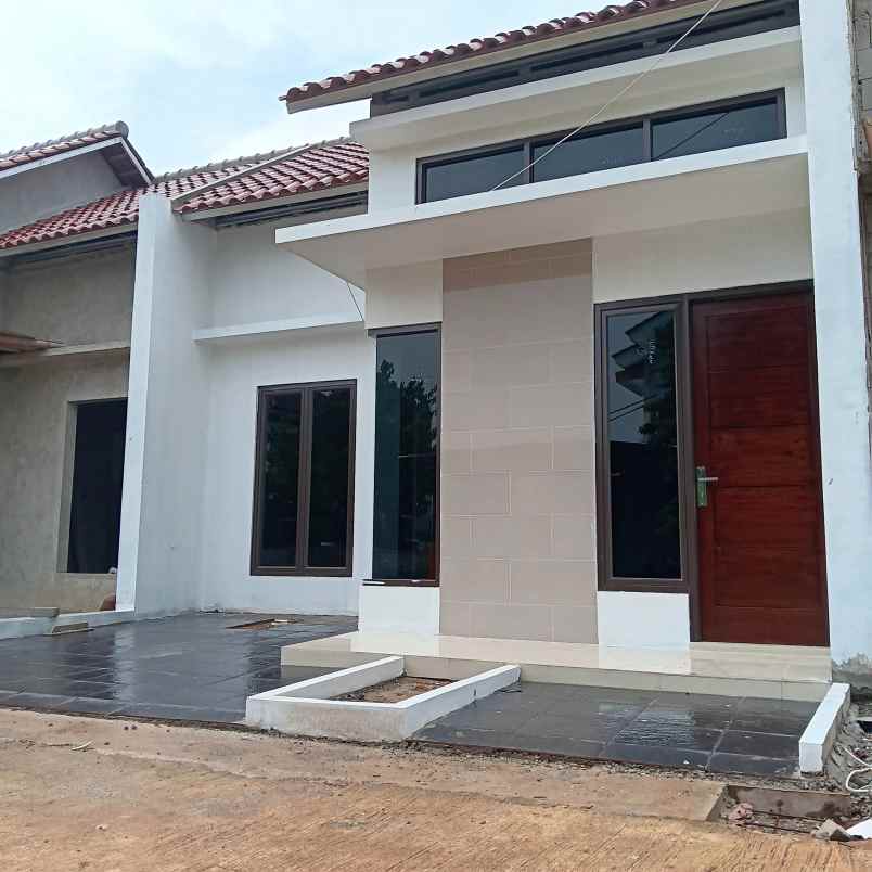 dijual rumah baru siap huni di jatiasih bekasi kota