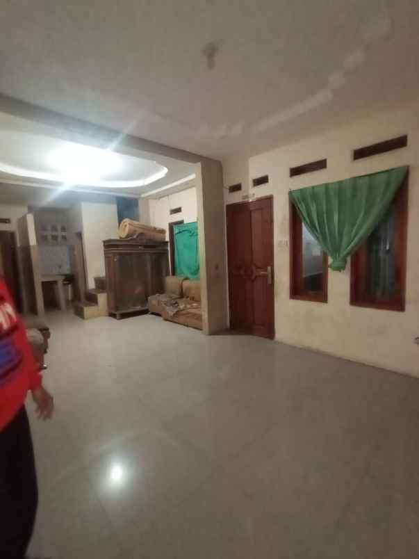 dijual rumah belakang baltos