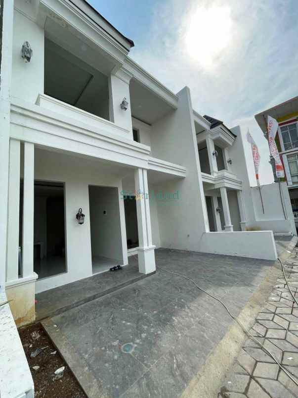 dijual rumah bintaro