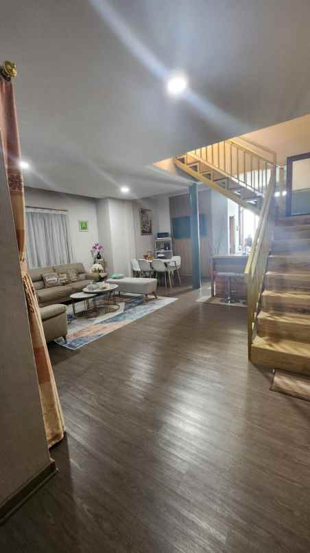 dijual rumah bojong koneng