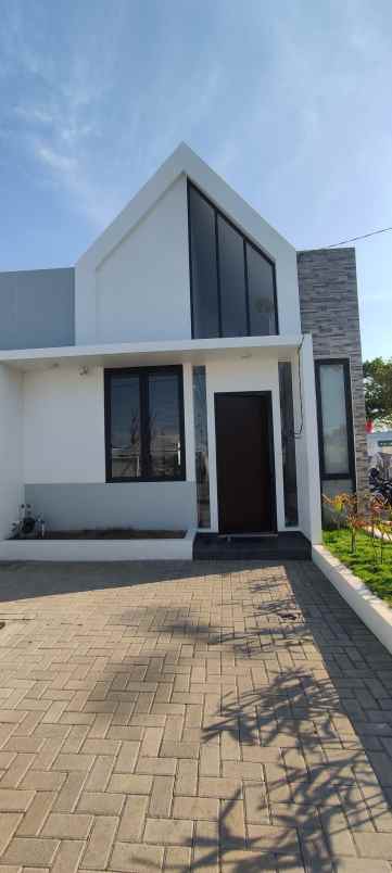 dijual rumah buduran sidoarjo