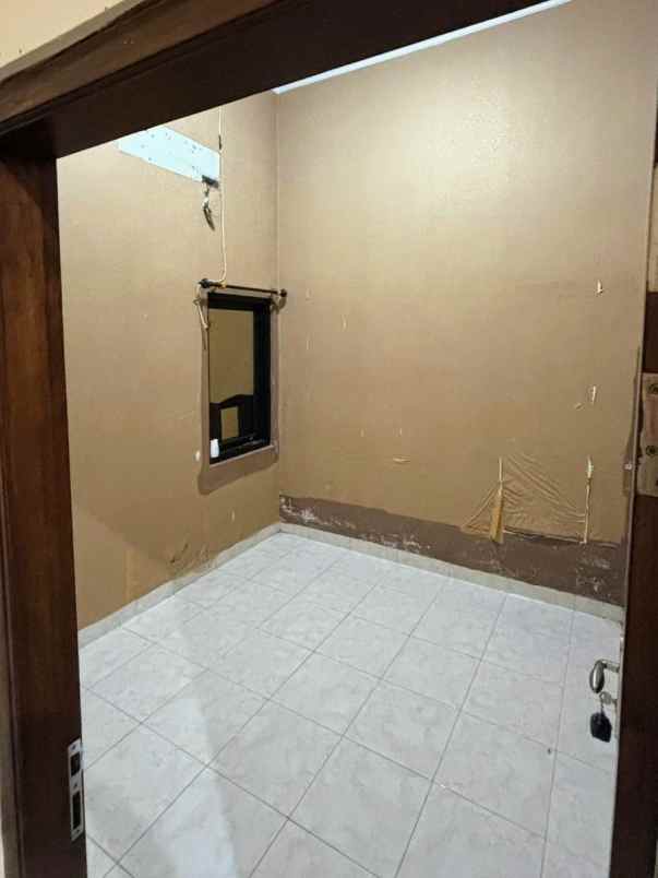 dijual rumah candi gebang