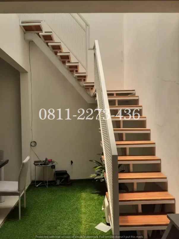 dijual rumah cipageran