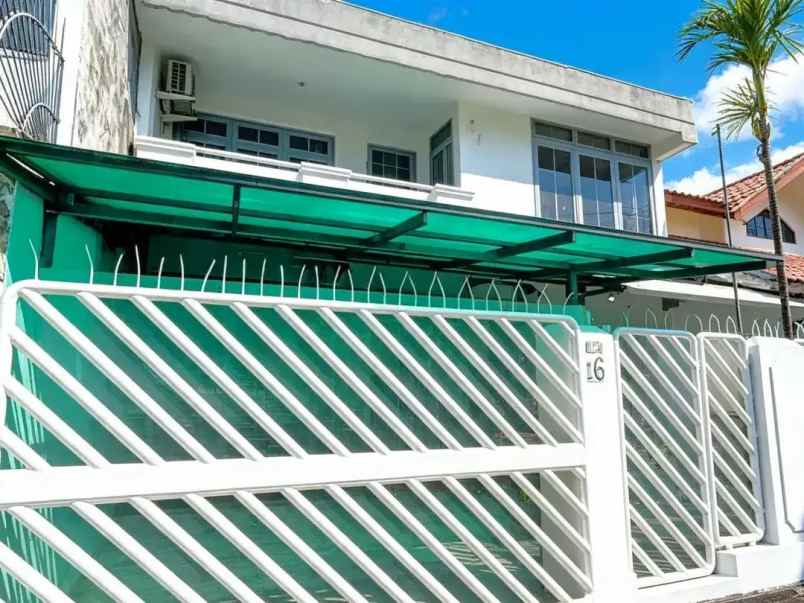 dijual rumah cipinang elok