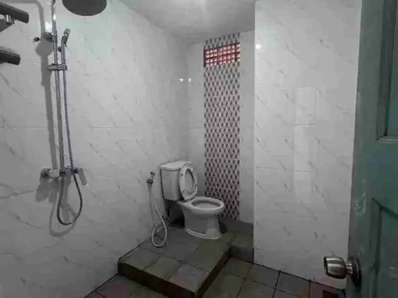 dijual rumah cipinang elok