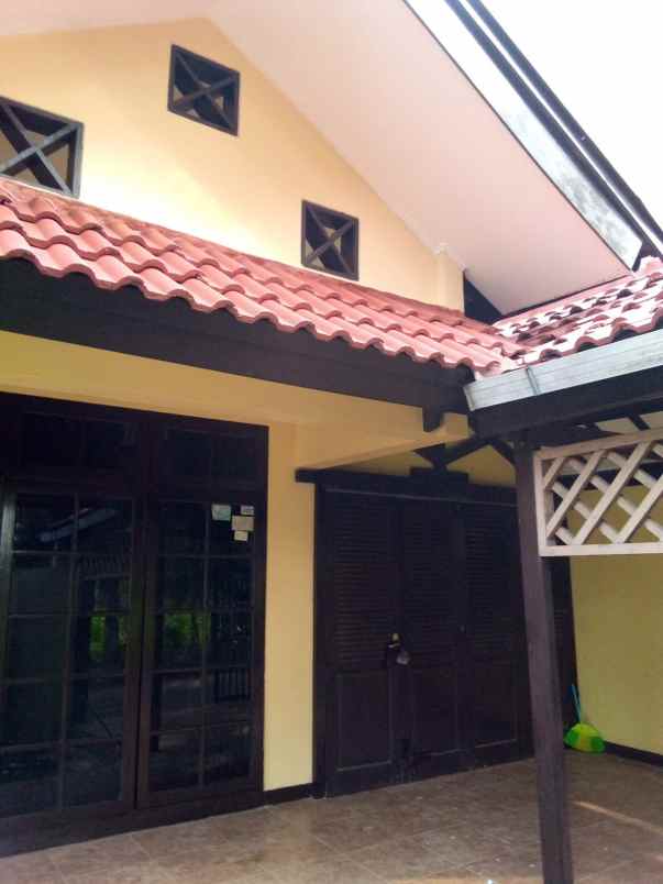 dijual rumah cipinang indah pondok
