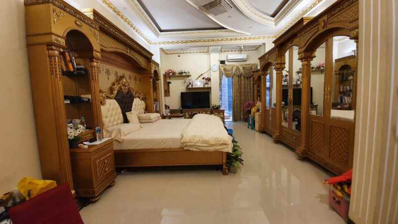 dijual rumah ciracas jakarta timur