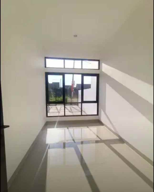 dijual rumah cisaranten