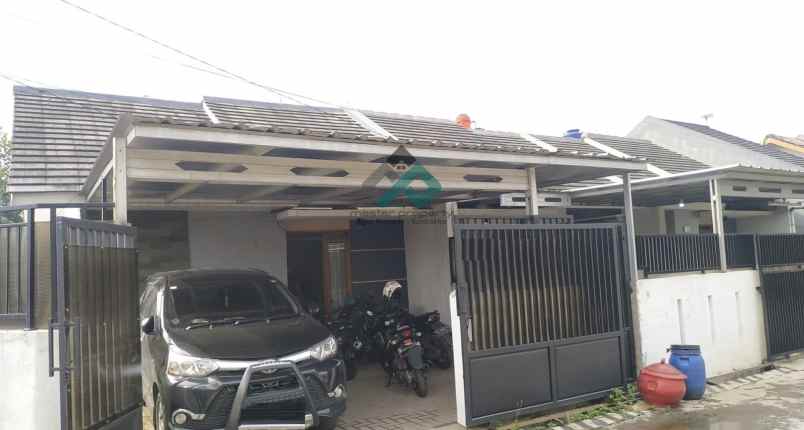 dijual rumah cisaranten kulon