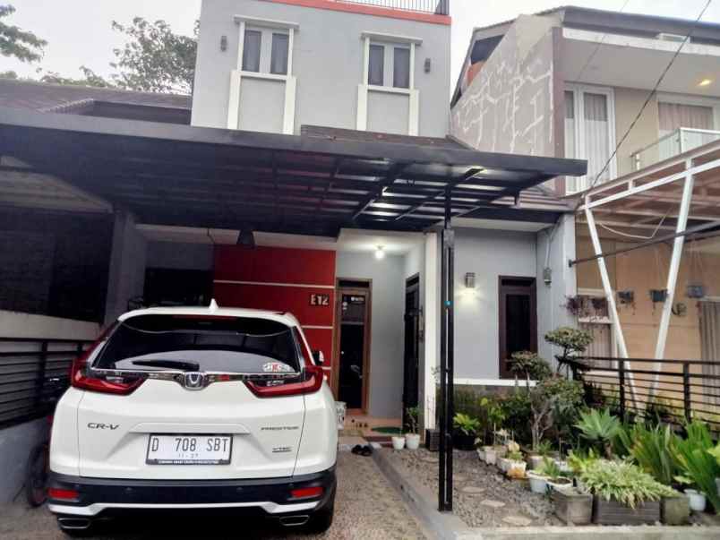 dijual rumah cisaranten kulon